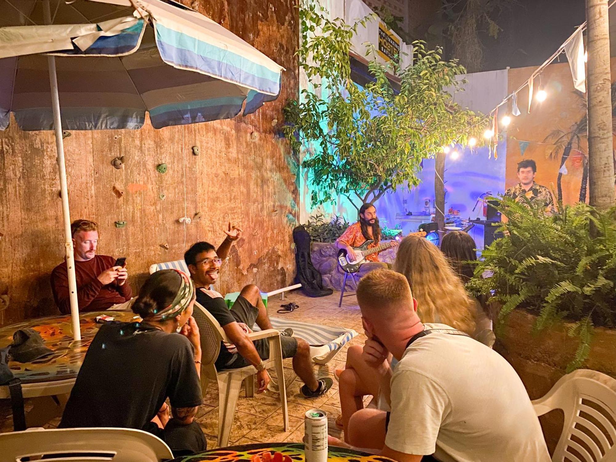 Ith Sayulita Amazing Surf Hostel ภายนอก รูปภาพ